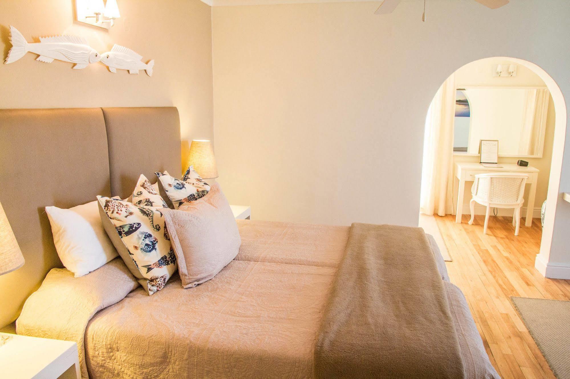 Bed and Breakfast Milkwood Manor On Sea Плеттенберг-Бей Экстерьер фото