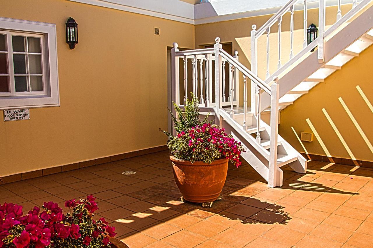 Bed and Breakfast Milkwood Manor On Sea Плеттенберг-Бей Экстерьер фото